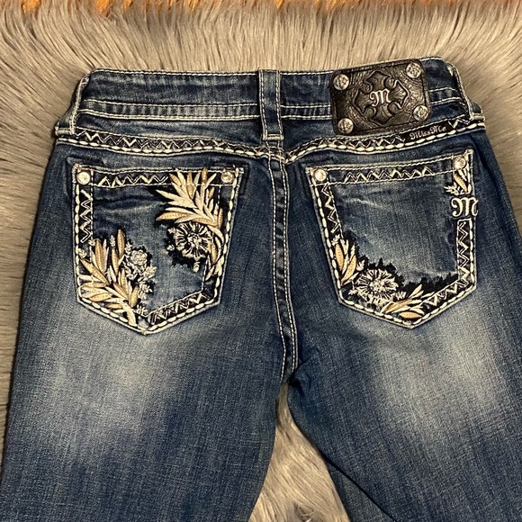 Miss Me Denim - Miss Me Boot Jewels Design on Pockets Jeans Blue Size 26